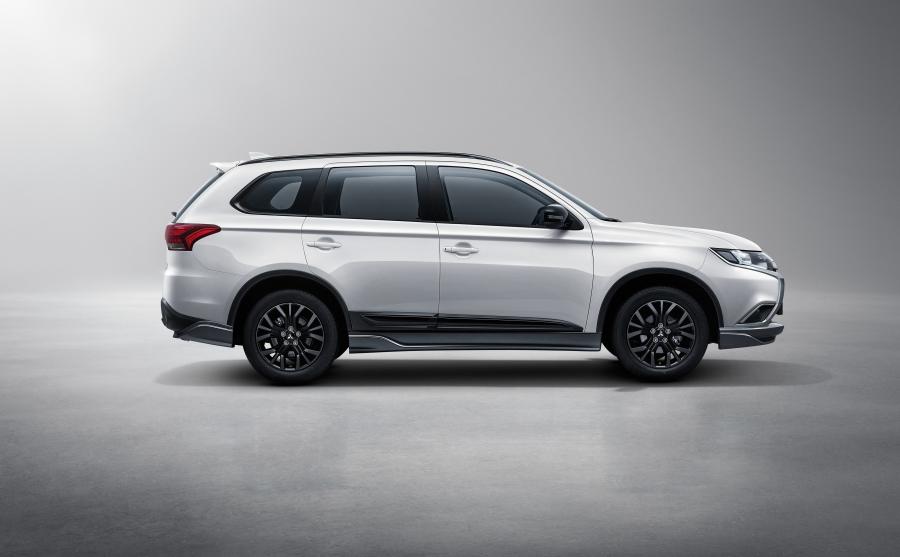  Mitsubishi Outlander Champion Edition 2017 года  (CN) (фото 2 из 3)